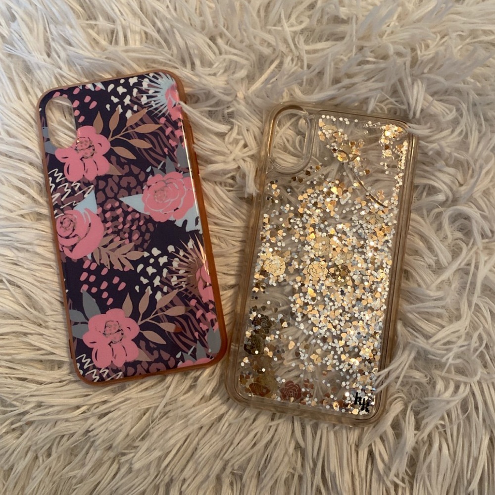 2 Iphone XS phone cases